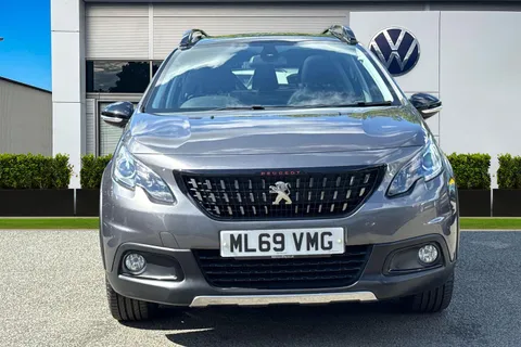 6 of 57 for PEUGEOT 2008 1.2 PureTech GT Line Euro 6 (s/s) 5dr
