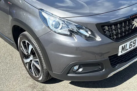9 of 57 for PEUGEOT 2008 1.2 PureTech GT Line Euro 6 (s/s) 5dr