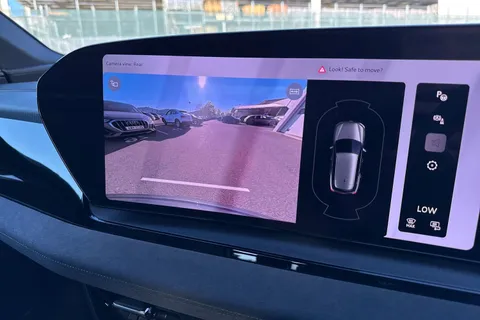 Audi Q6 E-Tron 100kWh Black Edition Auto quattro 5dr Thumbnail #30