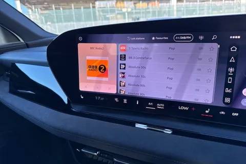 Audi Q6 E-Tron 100kWh Black Edition Auto quattro 5dr Thumbnail #35