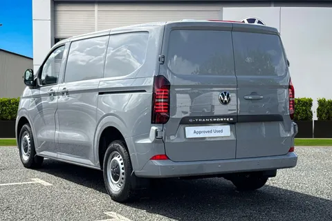KR26FZE Volkswagen E-Transporter T32 65kWh Commerce Plus Auto RWD SWB 5dr Thumbnail #3