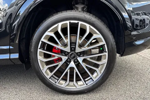 Audi SQ5 3.0 TFSI S Black Edition Sportback S Tronic quattro Euro 6 (s/s) 5dr Thumbnail #12