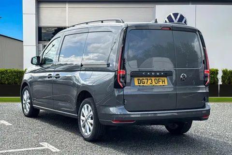 DG73OFH Volkswagen Caddy Maxi 2.0 TDI C20 Commerce Pro DSG LWB Euro 6 (s/s) 6dr Thumbnail #3