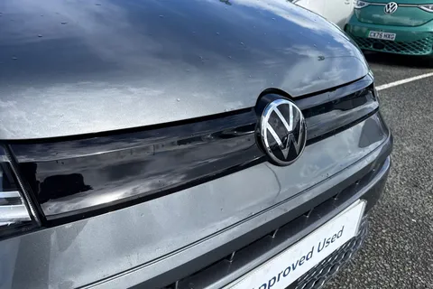 DG73OFH Volkswagen Caddy Maxi 2.0 TDI C20 Commerce Pro DSG LWB Euro 6 (s/s) 6dr Thumbnail #26