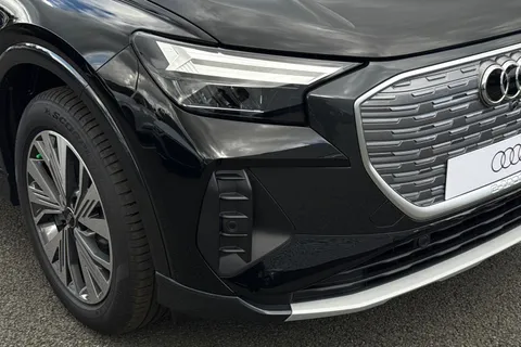 8 of 61 for Audi Q4 e-tron 40 Sport Auto 5dr 63kWh