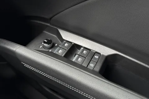 54 of 61 for Audi Q4 e-tron 40 Sport Auto 5dr 63kWh