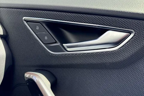 Audi SQ2 2.0 TFSI Vorsprung S Tronic quattro Euro 6 (s/s) 5dr Thumbnail #21