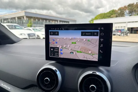Audi SQ2 2.0 TFSI Vorsprung S Tronic quattro Euro 6 (s/s) 5dr Thumbnail #39