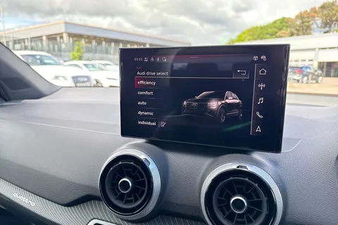 Audi SQ2 2.0 TFSI Vorsprung S Tronic quattro Euro 6 (s/s) 5dr Thumbnail #43