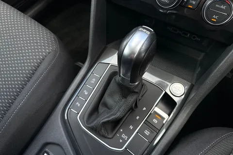 EP19BNK Volkswagen Tiguan Allspace 2.0 TDI Match DSG Euro 6 (s/s) 5dr Thumbnail #24