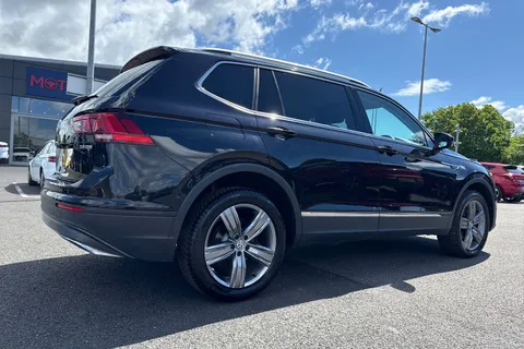 EP19BNK Volkswagen Tiguan Allspace 2.0 TDI Match DSG Euro 6 (s/s) 5dr Thumbnail #35