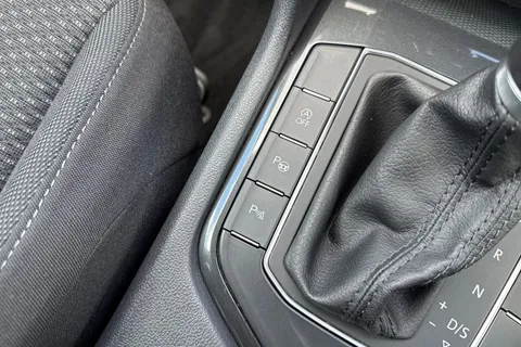 EP19BNK Volkswagen Tiguan Allspace 2.0 TDI Match DSG Euro 6 (s/s) 5dr Thumbnail #58