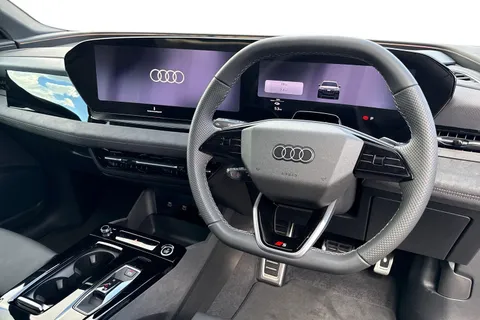 Audi Q6 E-Tron 100kWh Black Edition Auto quattro 5dr Thumbnail #17