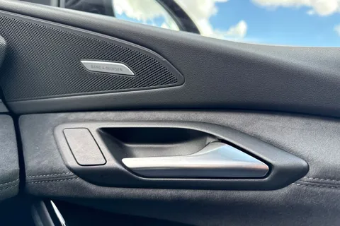 Audi Q6 E-Tron 100kWh Black Edition Auto quattro 5dr Thumbnail #20