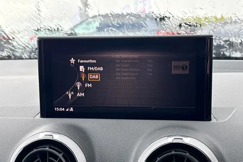 PJ23DVP Audi Q2 Sport 35 TFSI 150 PS S tronic Thumbnail #34