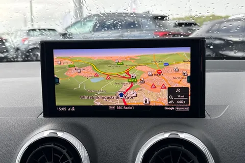 PJ23DVP Audi Q2 Sport 35 TFSI 150 PS S tronic Thumbnail #37