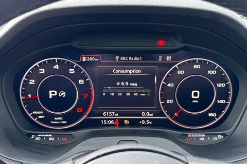 PJ23DVP Audi Q2 Sport 35 TFSI 150 PS S tronic Thumbnail #41