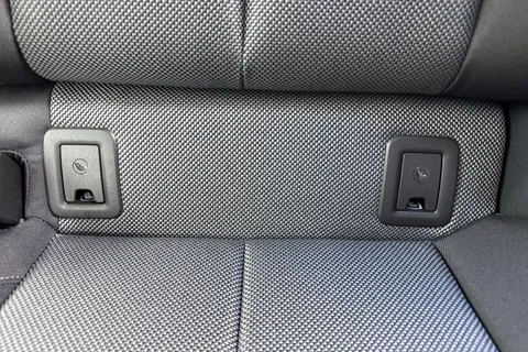 PJ23DVP Audi Q2 Sport 35 TFSI 150 PS S tronic Thumbnail #46