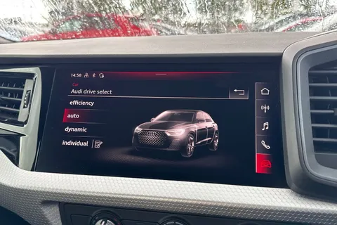 PX23OHD Audi A1 S line 35 TFSI  150 PS S tronic Thumbnail #51
