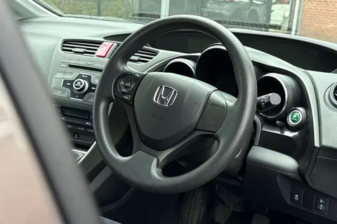 MA13VHX Honda Civic 1.4 i-VTEC SE Euro 5 (s/s) 5dr Thumbnail #31