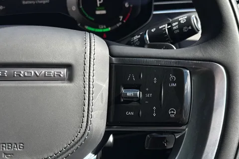  Land Rover Range Rover 3.0 P460e 38.2kWh Edition Auto 4WD Euro 6 (s/s) 5dr Thumbnail #19