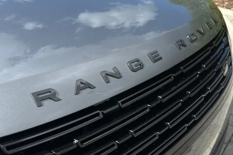  Land Rover Range Rover 3.0 P460e 38.2kWh Edition Auto 4WD Euro 6 (s/s) 5dr Thumbnail #23