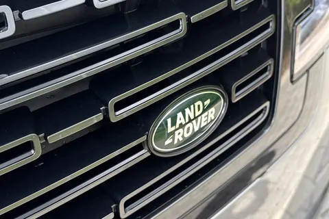  Land Rover Range Rover 3.0 P460e 38.2kWh Edition Auto 4WD Euro 6 (s/s) 5dr Thumbnail #24
