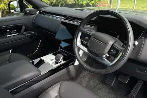  Land Rover Range Rover 3.0 P460e 38.2kWh Edition Auto 4WD Euro 6 (s/s) 5dr Thumbnail #29
