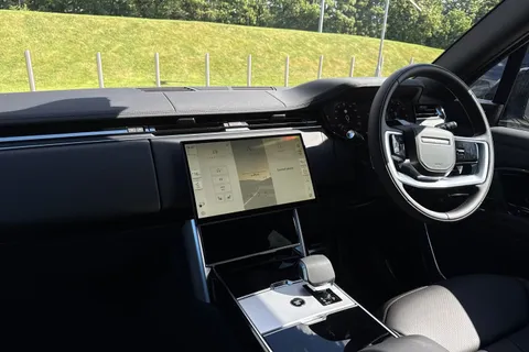  Land Rover Range Rover 3.0 P460e 38.2kWh Edition Auto 4WD Euro 6 (s/s) 5dr Thumbnail #47