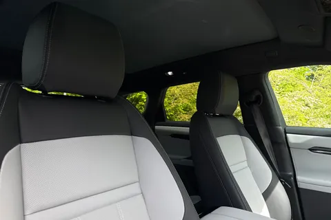 Land Rover Range Rover Evoque 1.5 P270e 12.17kWh Hoxton Edition Auto 4WD Euro 6 (s/s) 5dr Thumbnail #10