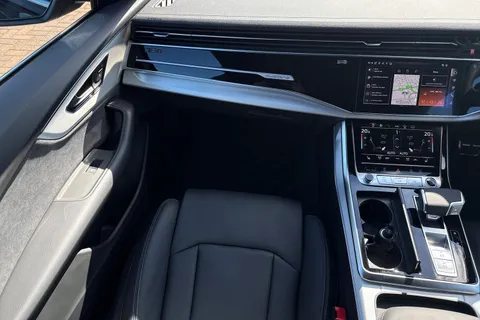 KY26CJE Audi Q8 SUV S line TDI quattro 286 PS tiptronic Thumbnail #21
