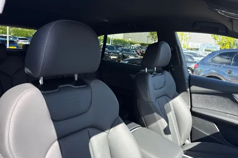 KY26CJE Audi Q8 SUV S line TDI quattro 286 PS tiptronic Thumbnail #25
