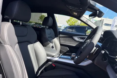 KY26CJE Audi Q8 SUV S line TDI quattro 286 PS tiptronic Thumbnail #46