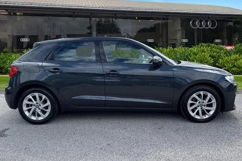 3 of 47 for Audi A1 Sport 30 TFSI 116 PS 6-speed