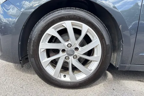 12 of 47 for Audi A1 Sport 30 TFSI 116 PS 6-speed