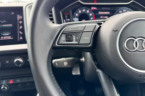30 of 47 for Audi A1 Sport 30 TFSI 116 PS 6-speed