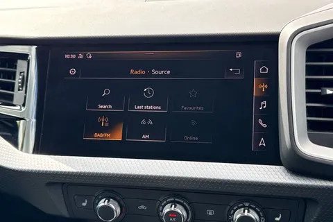 34 of 47 for Audi A1 Sport 30 TFSI 116 PS 6-speed