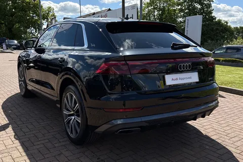 KR26HVB Audi Q8 SUV S line TFSI quattro 340 PS tiptronic Thumbnail #9