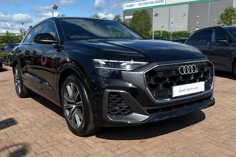 KR26HVB Audi Q8 SUV S line TFSI quattro 340 PS tiptronic Thumbnail #10