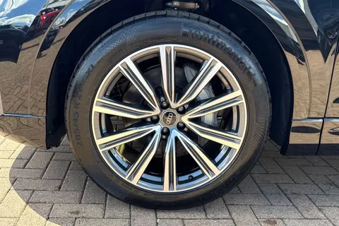 KR26HVB Audi Q8 SUV S line TFSI quattro 340 PS tiptronic Thumbnail #13