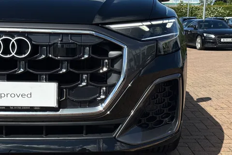 KR26HVB Audi Q8 SUV S line TFSI quattro 340 PS tiptronic Thumbnail #31