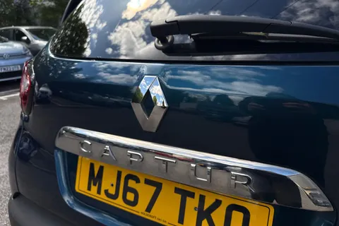 MJ67TKO Renault Captur 0.9 TCE 90 Dynamique S Nav 5dr Thumbnail #26