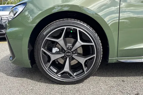  Audi A1 1.5 TFSI 35 Black Edition Sportback S Tronic Euro 6 (s/s) 5dr Thumbnail #13