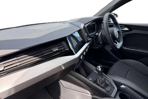  Audi A1 1.5 TFSI 35 Black Edition Sportback S Tronic Euro 6 (s/s) 5dr Thumbnail #15