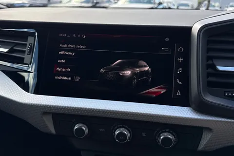  Audi A1 1.5 TFSI 35 Black Edition Sportback S Tronic Euro 6 (s/s) 5dr Thumbnail #29