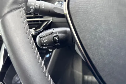 41 of 66 for PEUGEOT e-2008 50kWh Allure Auto 5dr (7kW Charger)