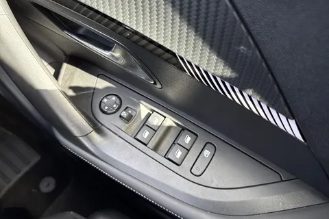42 of 66 for PEUGEOT e-2008 50kWh Allure Auto 5dr (7kW Charger)