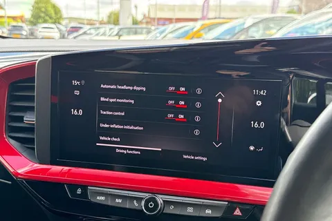 NG72WMA Vauxhall Mokka Electric 50kWh GS Auto 5dr Thumbnail #21