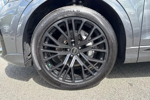 Audi Q8 3.0 TDI V6 Black Edition Tiptronic quattro Euro 6 (s/s) 5dr Thumbnail #24