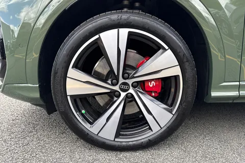 Audi SQ5 3.0 TFSI S Vorsprung S Tronic quattro Euro 6 (s/s) 5dr Thumbnail #13